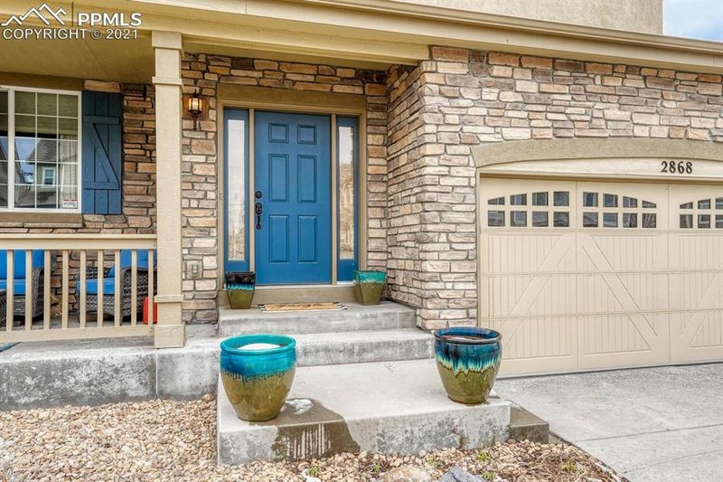 2868 Black Canyon Way, Castle Rock, CO 80109