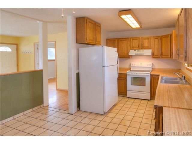 2870 Jon St, Colorado Springs, CO 80907
