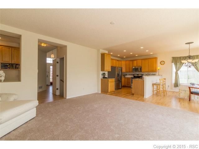 2875 Bethune Ct, Colorado Springs, CO 80920