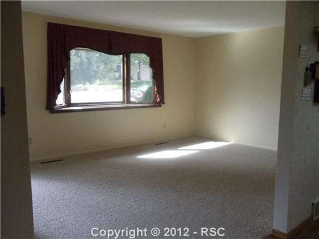 2875 El Capitan Dr, Colorado Springs, CO 80918