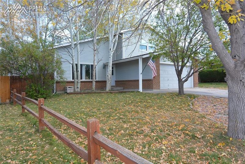 2875 Haystack Dr, Colorado Springs, CO 80922