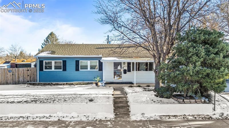 2879 Merry Ln, Colorado Springs, CO 80909