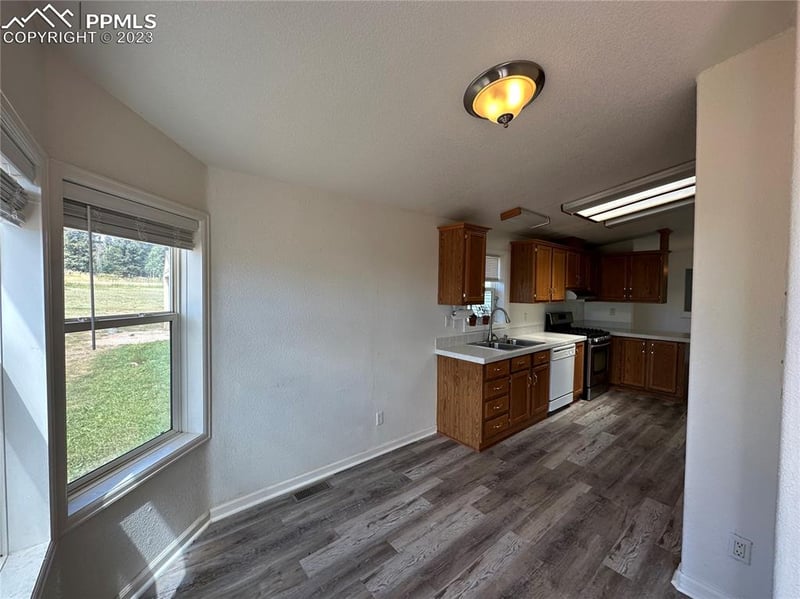 288 Valley View Dr, Divide, CO 80814