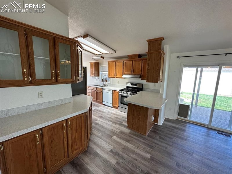 288 Valley View Dr, Divide, CO 80814