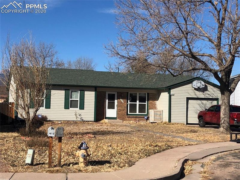 2882 Dickens Dr, Colorado Springs, CO 80916