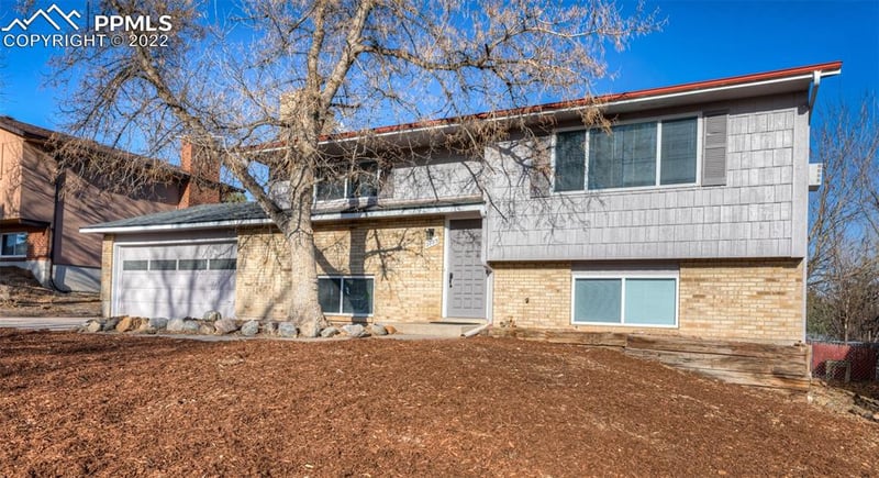 2885 El Capitan Dr, Colorado Springs, CO 80918