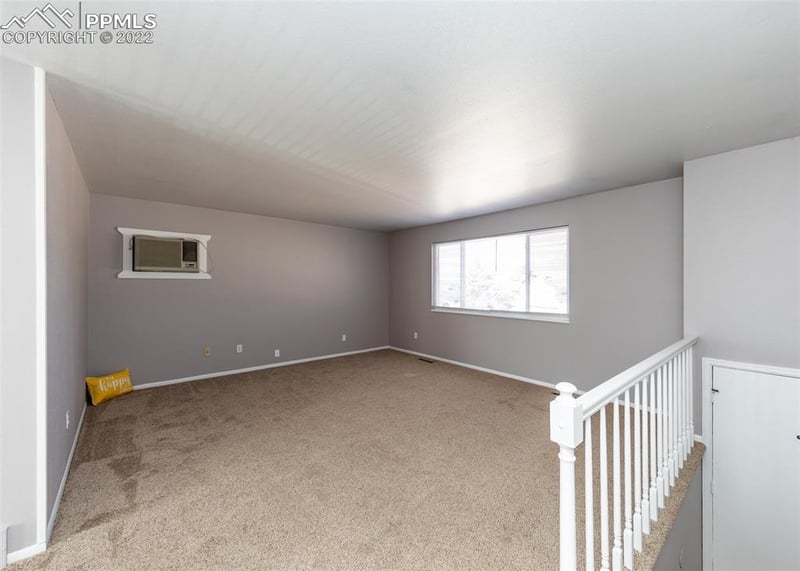 2885 El Capitan Dr, Colorado Springs, CO 80918