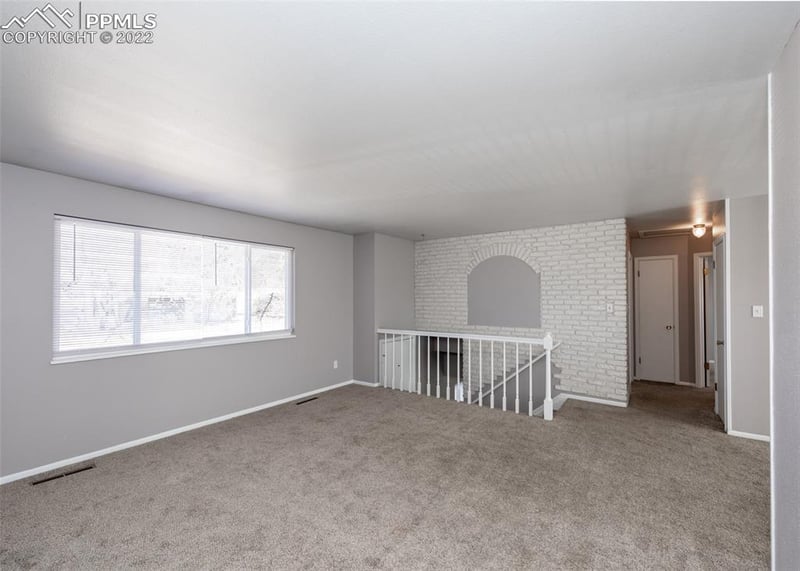 2885 El Capitan Dr, Colorado Springs, CO 80918