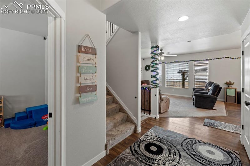 2892 Pony Club Ln, Colorado Springs, CO 80922