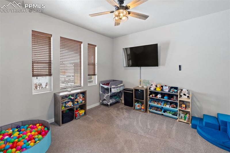 2892 Pony Club Ln, Colorado Springs, CO 80922
