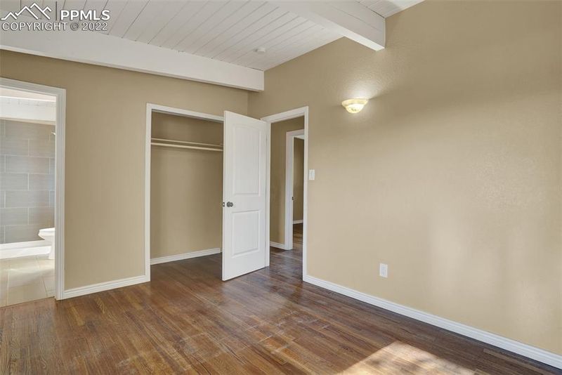 29 E Clover Cir, Colorado Springs, CO 80906