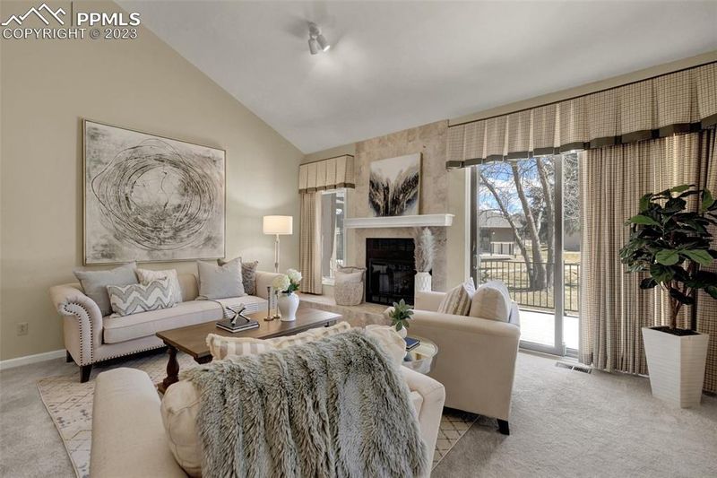 29 Woodbridge Dr, Colorado Springs, CO 80906
