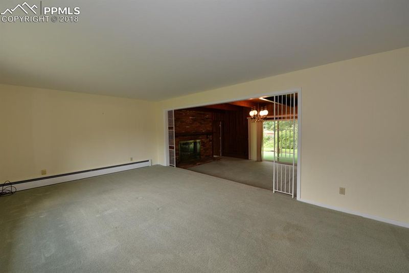 2900 Marilyn Rd, Colorado Springs, CO 80909