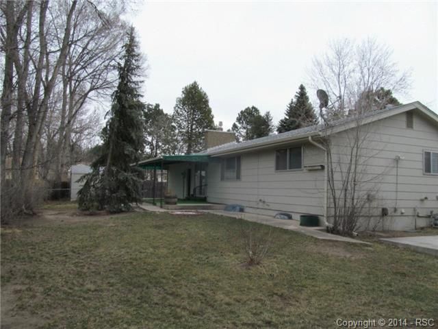 2902 Flintridge Pl, Colorado Springs, CO 80918