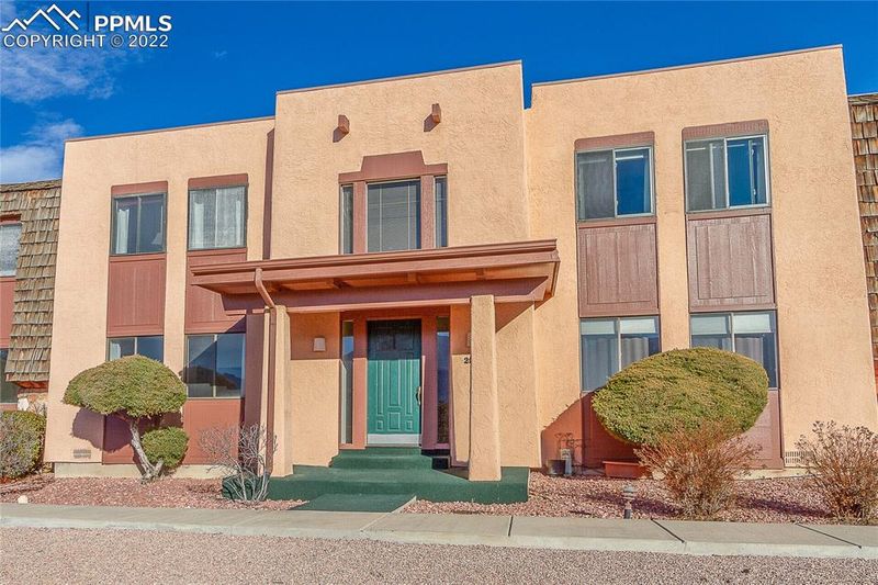 2905 Mesa Rd #A, Colorado Springs, CO 80904