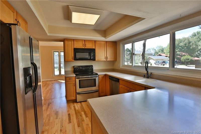 2906 Nevermind Ln, Colorado Springs, CO 80917