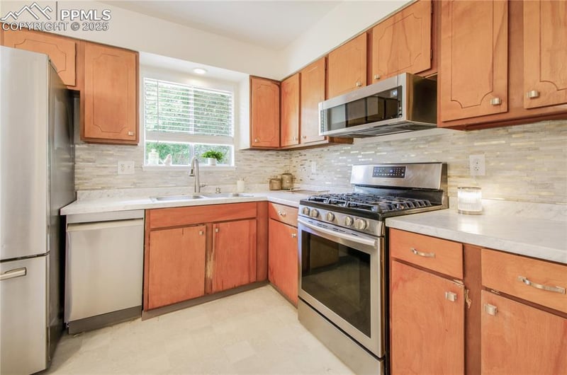 2909 Del Mar Cir, Colorado Springs, CO 80910