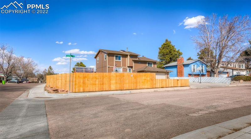2910 Cortina Dr, Colorado Springs, CO 80918