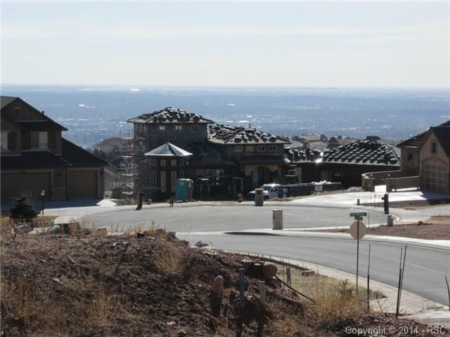 2910 Rossmere St, Colorado Springs, CO 80919