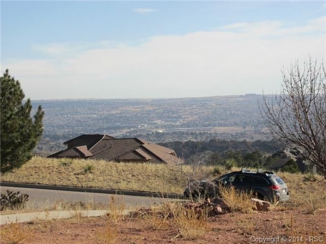 2910 Rossmere St, Colorado Springs, CO 80919