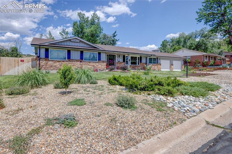 2911 Chelton Dr, Colorado Springs, CO 80909