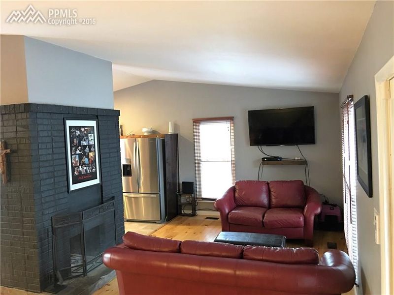 2911 Nevermind Ln, Colorado Springs, CO 80917