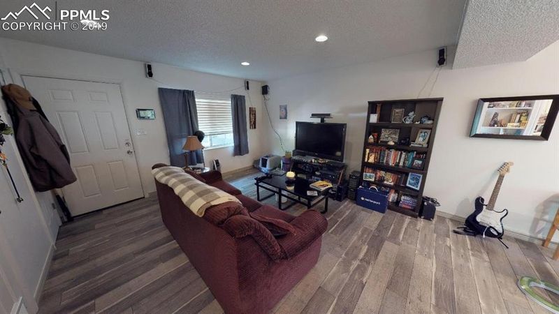 2911 W Uintah St, Colorado Springs, CO 80904