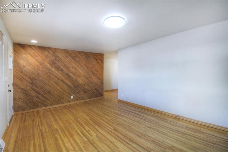 2912 Jon St, Colorado Springs, CO 80907