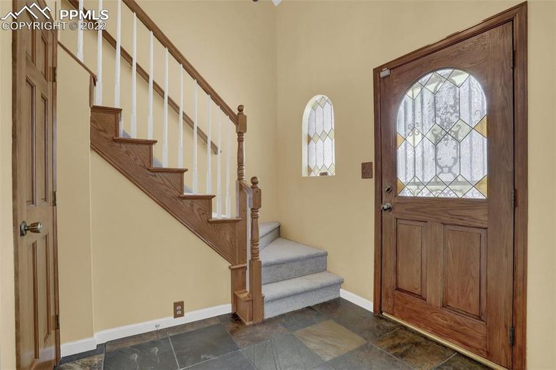 2920 Shoreham Dr, Colorado Springs, CO 80906