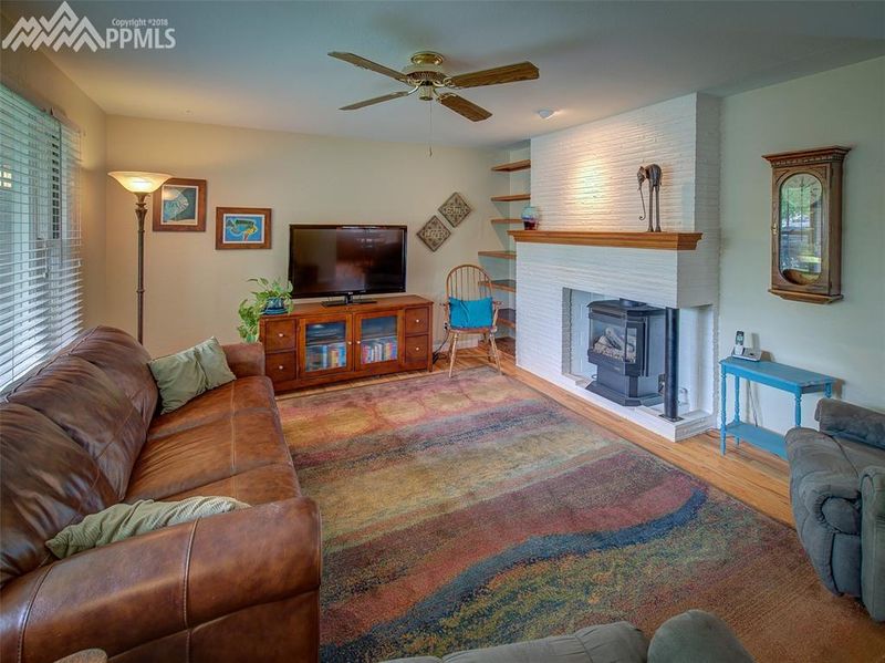 2921 W Platte Ave, Colorado Springs, CO 80904