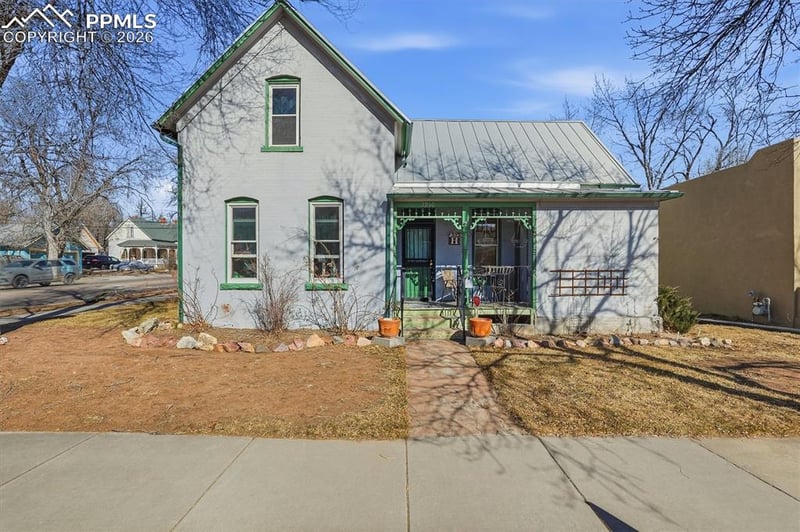 2930 Pikes Peak Ave, Colorado Springs, CO 80904