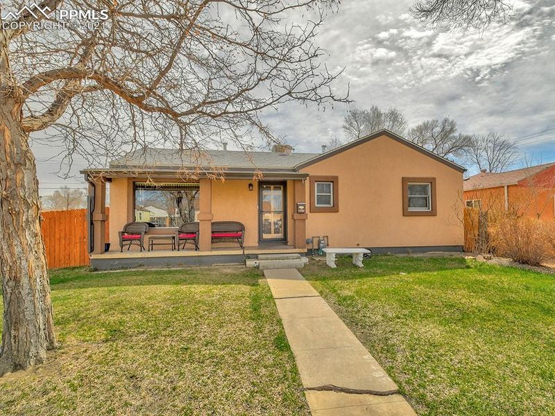 2930 Skyview Ave, Pueblo, CO 81008