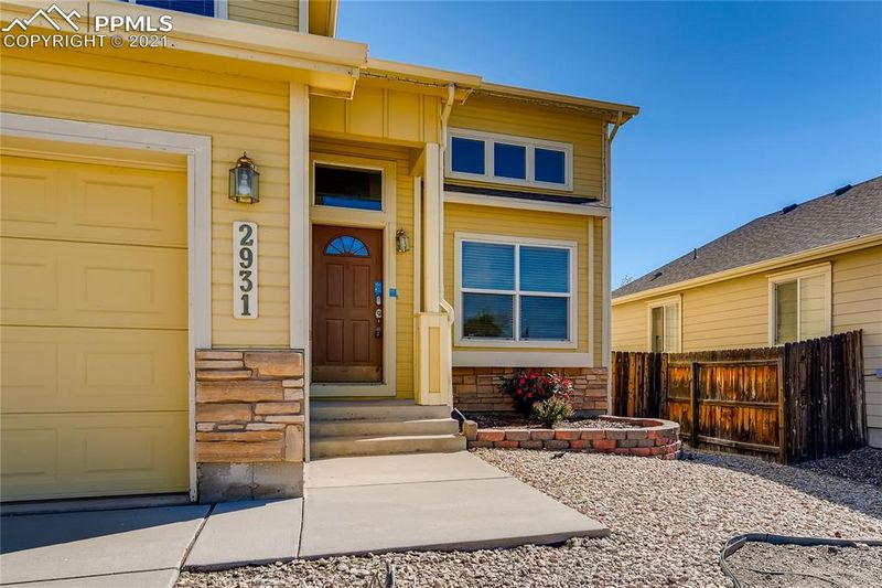 2931 Poughkeepsie Dr, Colorado Springs, CO 80916