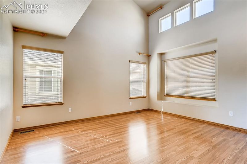 2931 Poughkeepsie Dr, Colorado Springs, CO 80916