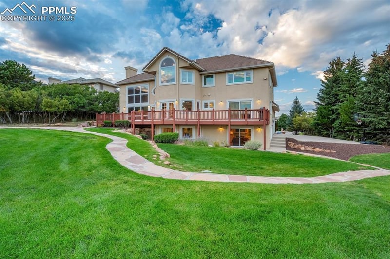 2935 Blodgett Dr, Colorado Springs, CO 80919