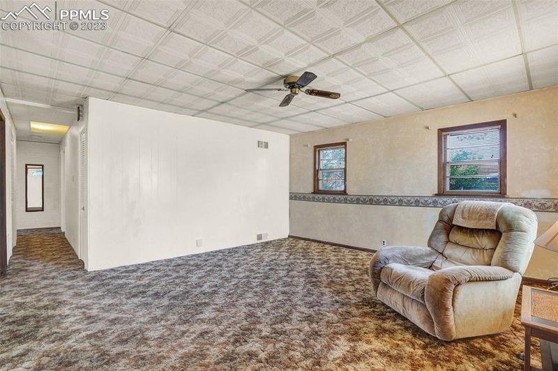 2937 Baltimore Ave, Pueblo, CO 81008