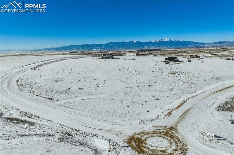 2940 Hoofprint Rd, Peyton, CO 80831