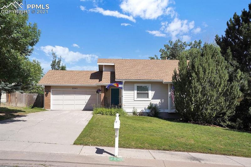 2945 Rolling Wood Loop, Colorado Springs, CO 80918