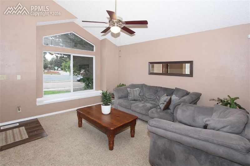 2956 Dublin Blvd, Colorado Springs, CO 80918