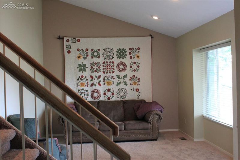 2958 Valarie Cir, Colorado Springs, CO 80917