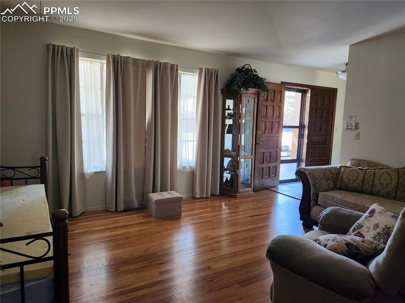 2961 W Whileaway Cir, Colorado Springs, CO 80917