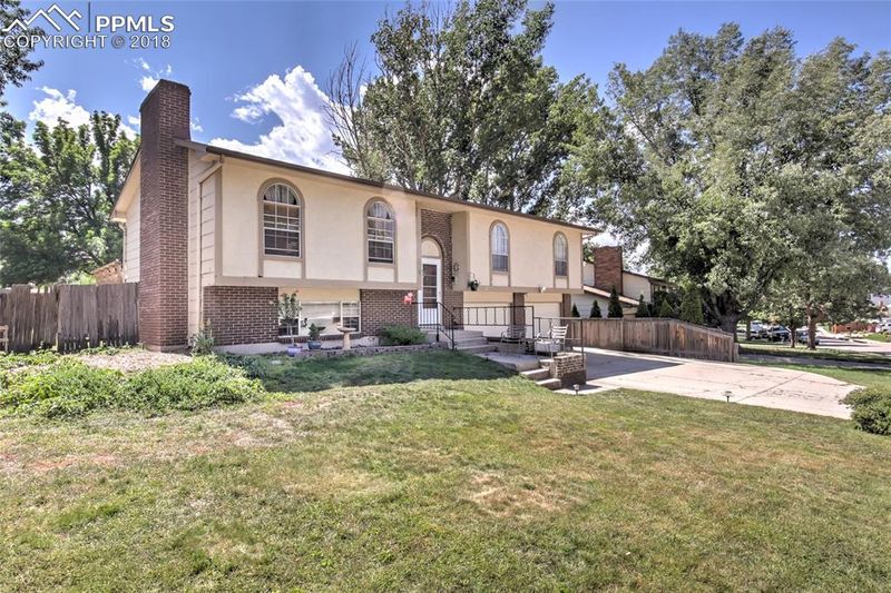 2965 Squaw Valley Dr, Colorado Springs, CO 80918