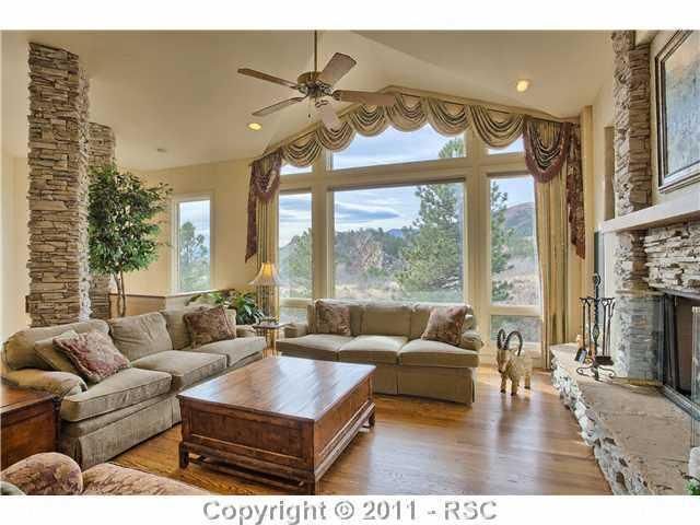 2970 Brogans Bluff Dr, Colorado Springs, CO 80919