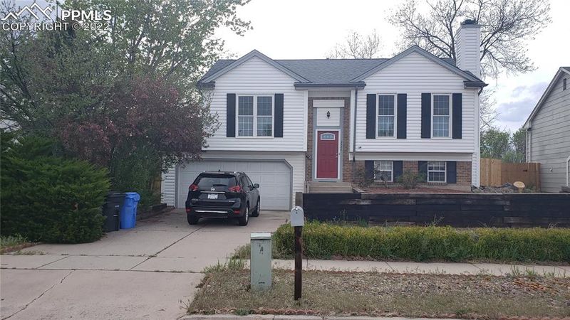 2980 Clarendon Dr, Colorado Springs, CO 80916