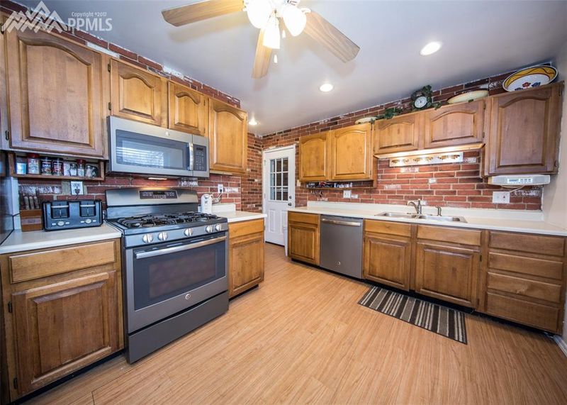 2986 S Sheridan Blvd, Denver, CO 80227