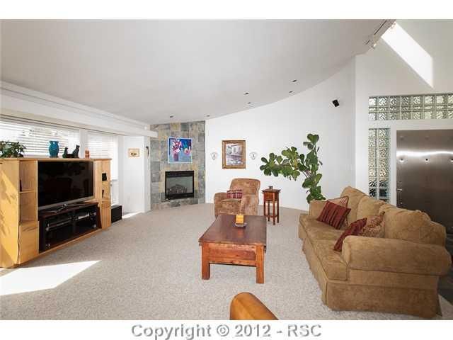 299 Yucca Cir, Colorado Springs, CO 80905