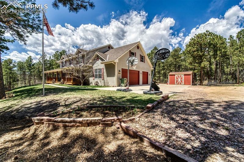 2990 Outlook Dr, Colorado Springs, CO 80921