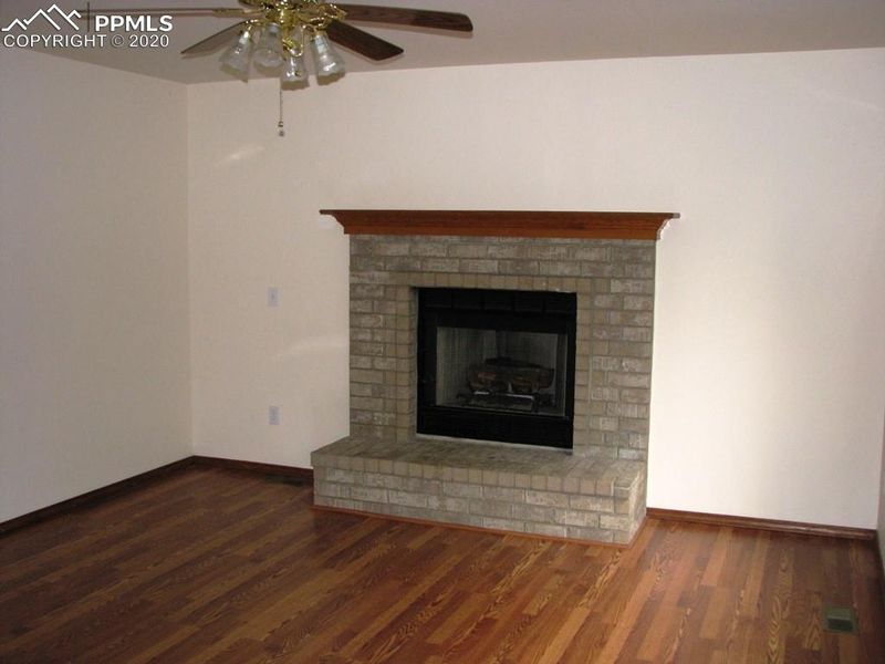 2995 Frazier Ln, Colorado Springs, CO 80922