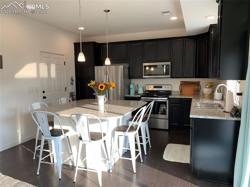 2995 Merry Rest Way, Castle Rock, CO 80109