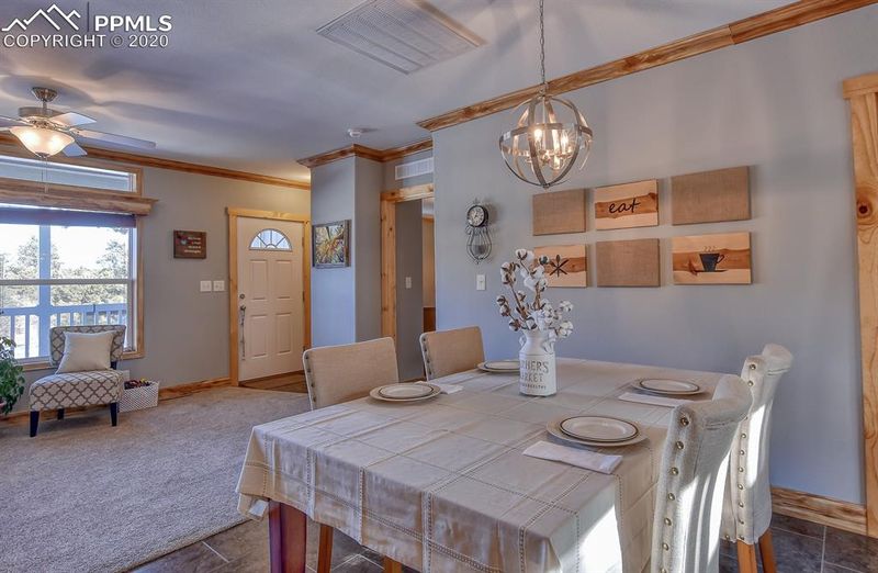 2998 Ivey Dr, Larkspur, CO 80118